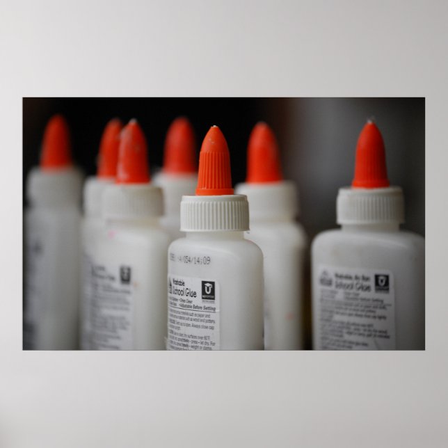 Poster Bouteilles de colle (Devant)