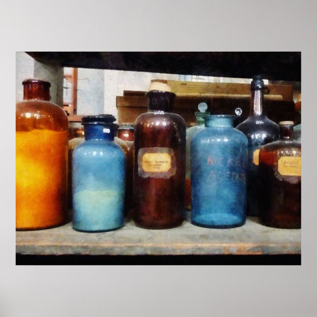 Poster Bouteilles orange, Brown et bleue (Devant)