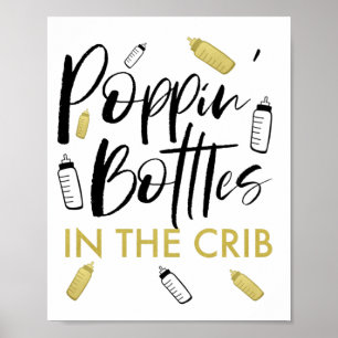 Poster Bouteilles Poppin dans la combinaison bébé bébé