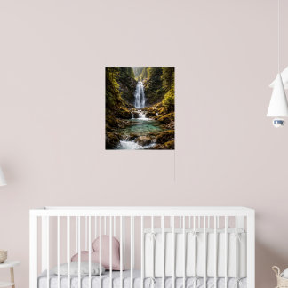 Poster Cascade de cristal dans la vallée de montagne