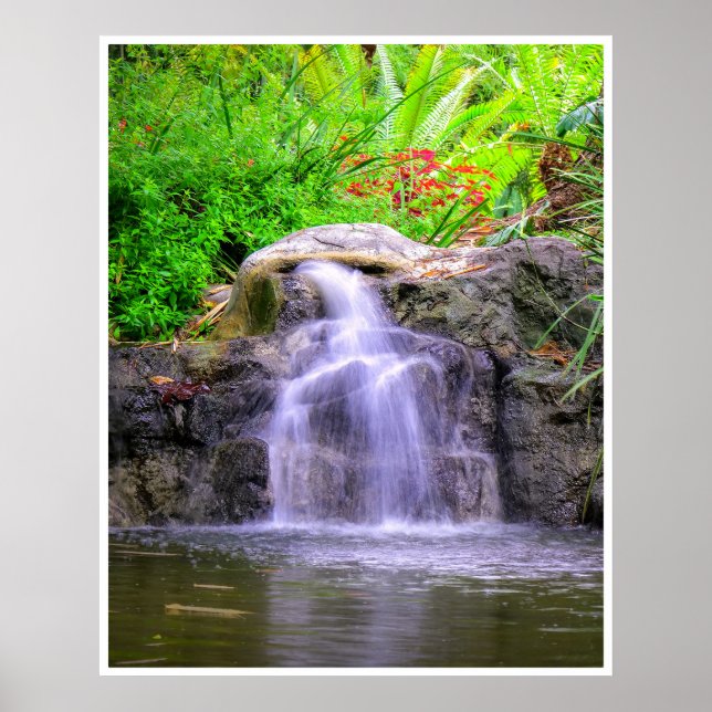 Poster Cascade du jardin caché (Devant)