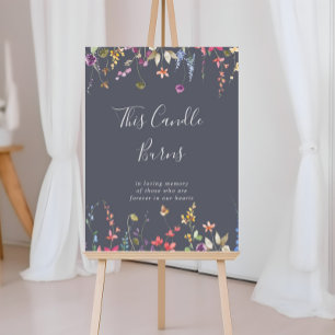 Poster Cette bougie florale sauvage bleue classique brûle