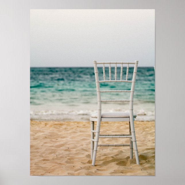 Poster Chaise Blanche Sur La Plage (Devant)