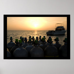 Poster Chars de plongée et bateau de plongée à Sunrise
