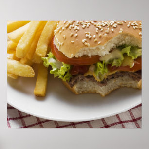 Poster Cheeseburger, morsures prises, avec frites