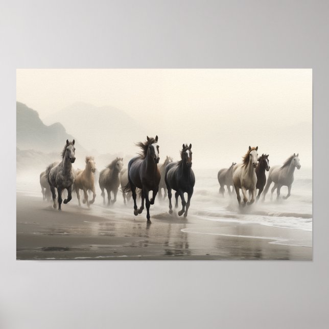 Poster Chevaux sauvages sur une plage brumeuse (Devant)