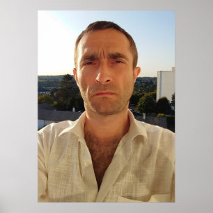 Poster Christophe LEROY Chemise blanche balcon bleu