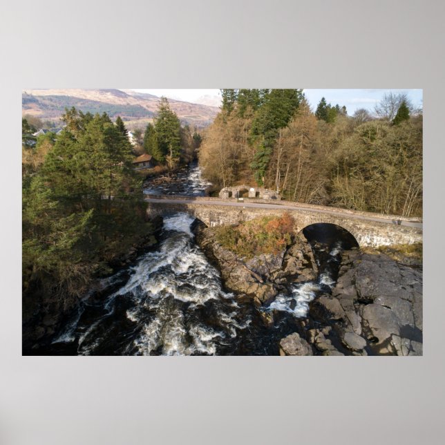 Poster Chutes De Vue Aérienne De Dochart (Devant)