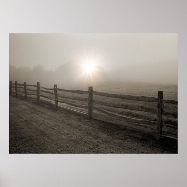 Poster Clôture et débordement de soleil par le brouillard (Devant)