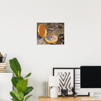 Compass vintage en or sur la carte des pirates ant