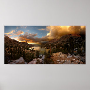 Poster Coucher du soleil moyen de lac Rae de dôme