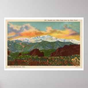 Poster Coucher du soleil vintage au-dessus de crête de
