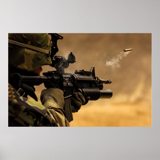 Poster Coupe de coquille tirée d'un fusil M-4 (Devant)
