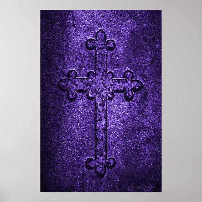 Poster Croix gothique en pierre sculptée en violet (Devant)