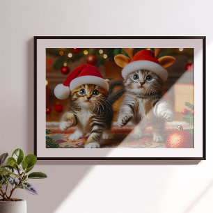 Poster Cute chatons avec le Père Noël et casquettes de re