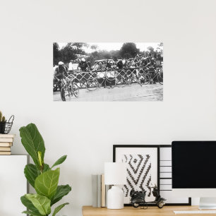 Poster Cyclistes Ne Peuvent Pas Attendre Au Passage à Niv