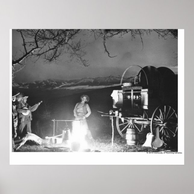 Poster Des cowboys jouent et chantent autour d'un feu de  (Devant)