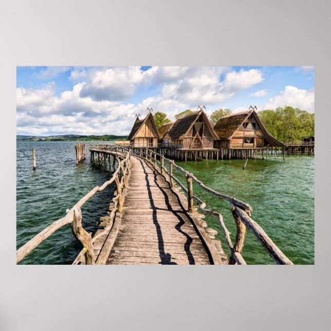 Poster Eau | Maisons sur pilotis au-dessus de l'eau (Devant)