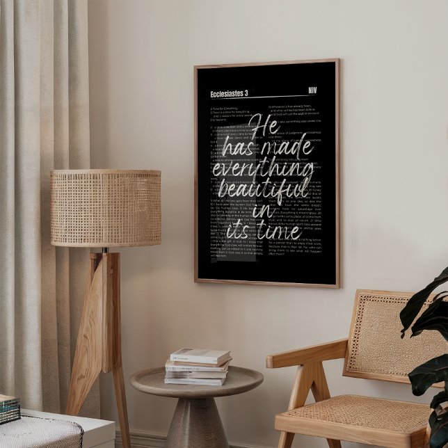 Poster Ecclésiaste 3 Automne Bible Verse Art (Minimalist Christian wall art featuring Ecclesiastes 3 in elegant black bold typography.)