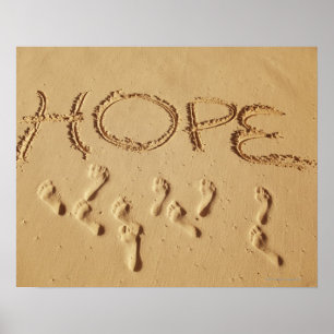 Poster Ecriture de sable "Hope" sur la plage avec le