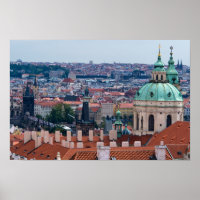 Eglise St Nicolas et toits de Prague