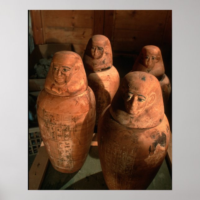 Poster Egypte, 26ème dynastie Pots canopiques trouvés à A (Devant)