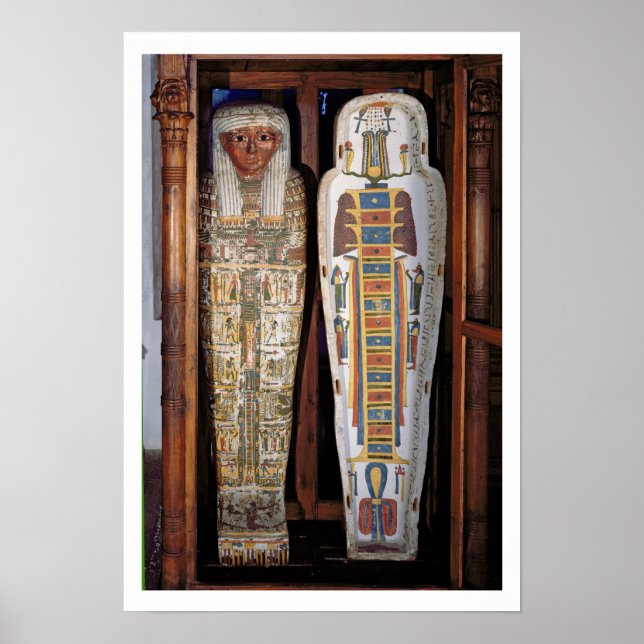 Poster Egyptian sarcophagus covered with hieroglyphics (Devant)