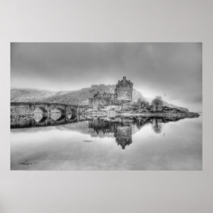 Poster Eilean Donan Castle en Ecosse, (noir et blanc)