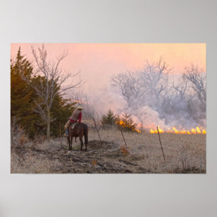 Poster Éleveur de bétail du Kansas regardant un brûlage d