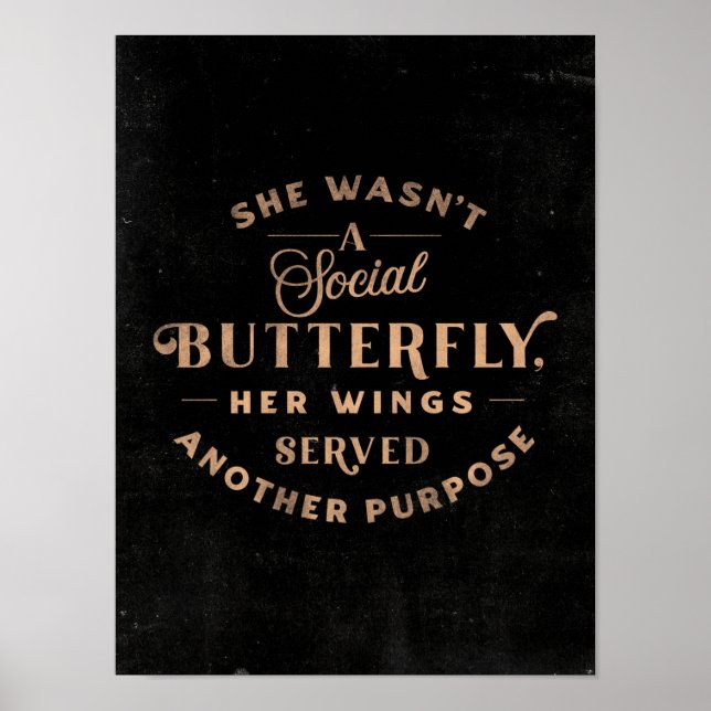 Poster Elle n'était pas un papillon social - Mignonne typ (Devant)