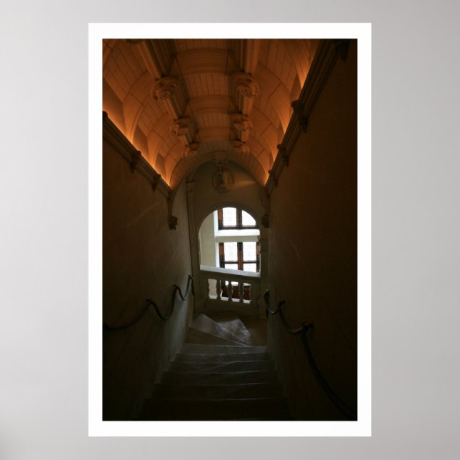 Poster En Bas Des Escaliers (Devant)
