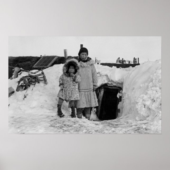 Poster Esquimaux De L'Alaska À L'Extérieur De Leur Photo  (Devant)