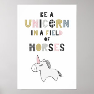 Poster Être Unicorne Dans Un Champ De Chevaux