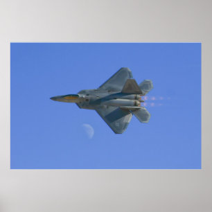 Poster F-22 Raptor High Speed Pass Over the Moon