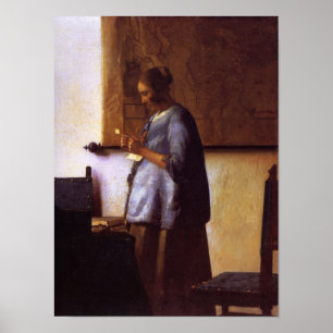 Poster Femme dans le bleu lisant une lettre