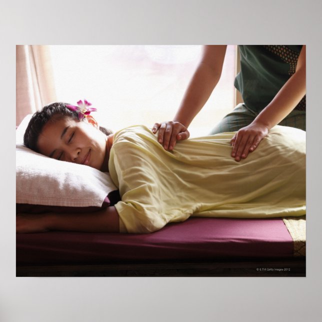 Poster Femme recevant un massage #1 (Devant)