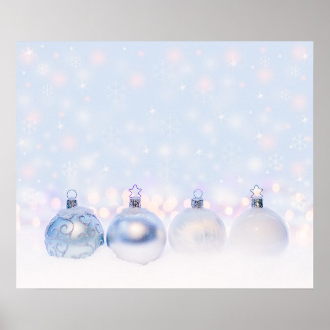 Poster Festif boules de Noël en argent sur la neige (Devant)