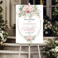 Fête prénuptiale moderne avec fleurs rosées et feu
