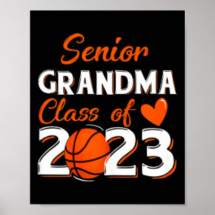 Poster Fière grand-mère d'une basketteuse senior 2023