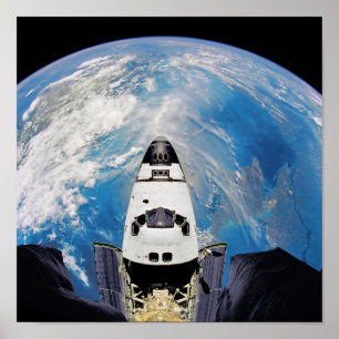 Poster Fish Eye View Space Navette Atlantis Earth Orbit