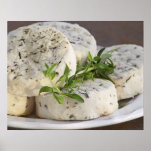 Poster Fromage de chèvre - chevre - aux herbes sur