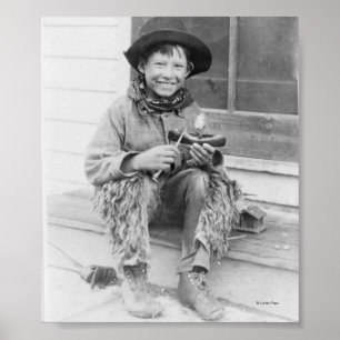 Poster Garçon habillé comme cowboy avec des jouets