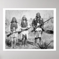 Geronimo et trois de ses guerriers Apache, 1886 (b