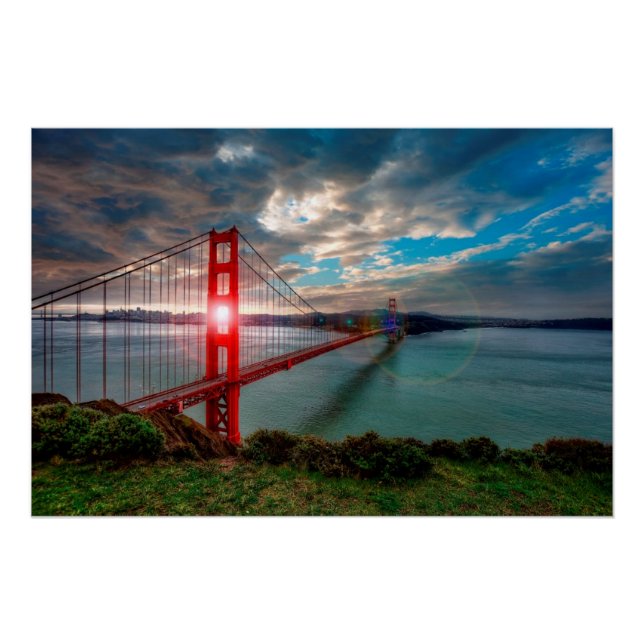 Poster Golden Gate Bridge avec le soleil brillant à trave (Devant)