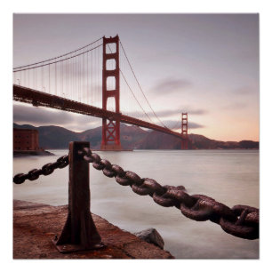 Poster Golden gate bridge contre des montagnes