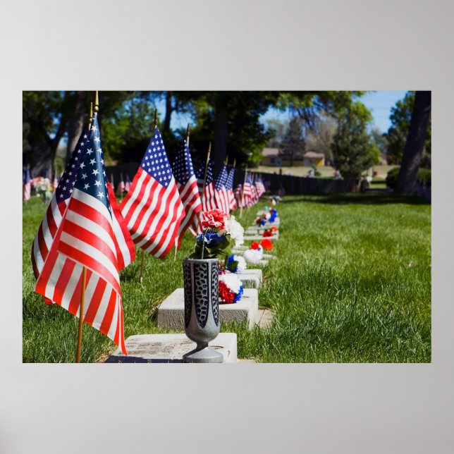 Poster Graves habillées avec des drapeaux du jour commémo (Devant)