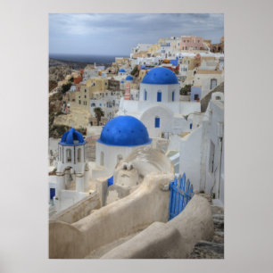 Poster Grèce, Santorin. Clocher et dômes bleus de 3