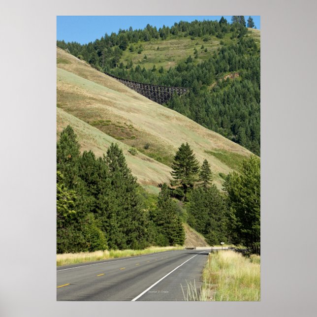 Poster Halfmoon Trestle et Highway 95 (affiche de 28 po x (Devant)
