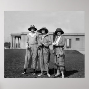 Poster Hitting the Links in Style : 1923