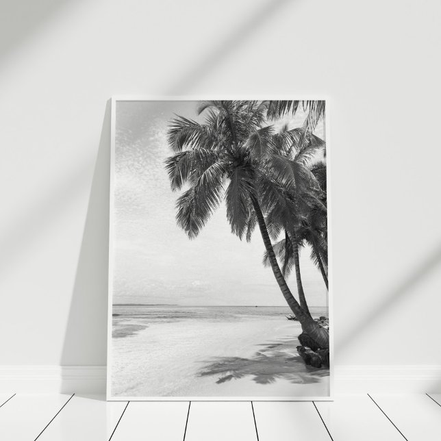 Poster Imprimerie Palm and Beach (Palm and Beach Print in white frame on white wooden floor.)